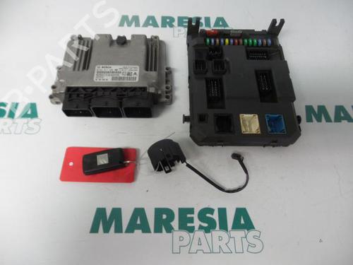 engine-control-unit-ecu-citroen-c3-ii-sc_-2009-31391325 main image