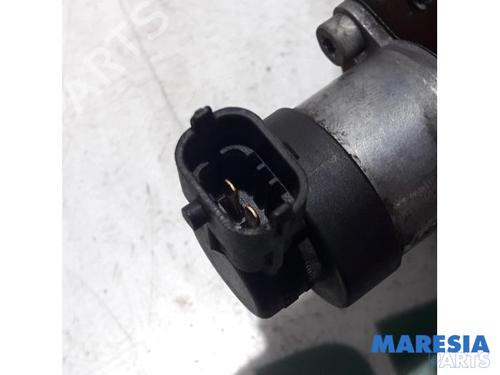 Used Fuel pump CITROËN BERLINGO Box Body/MPV (B9) 1.6 HDi 75 (75 hp) 31478110