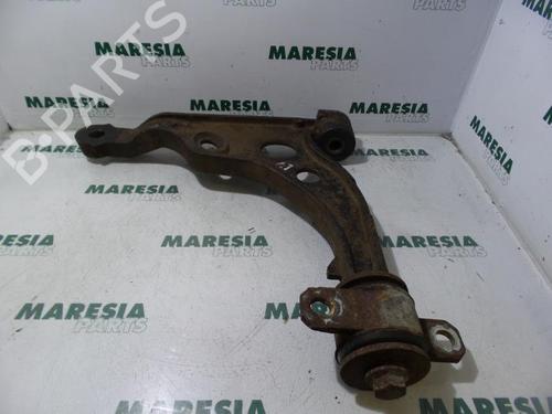 Used Left front suspension arm CITROËN JUMPER I Bus (230P) 2.5 D (86 hp) 31397535