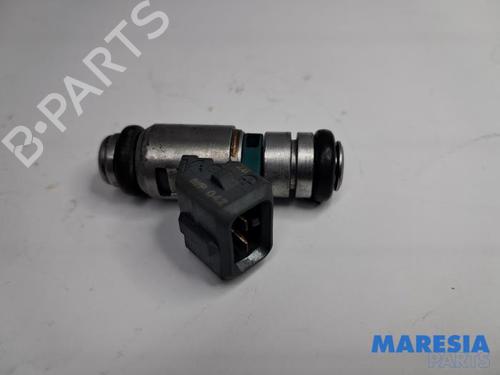 injector-renault-laguna-ii-bg01_-2001-2002-2003-2004-2005-2006-2007-39961208 main image