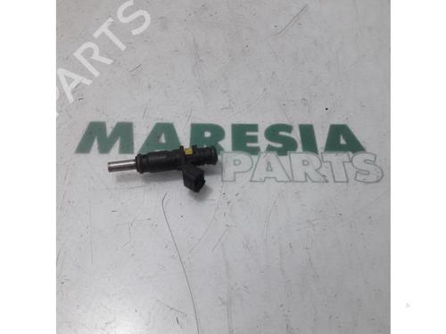 Used Injector PEUGEOT 207 (WA_, WC_) 1.4 16V (95 hp) 31440953