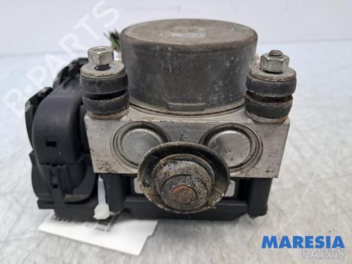 ABS pump FIAT 500 (312_) 1.2 (312AXA1A) | BP33296367M43 - Image 2