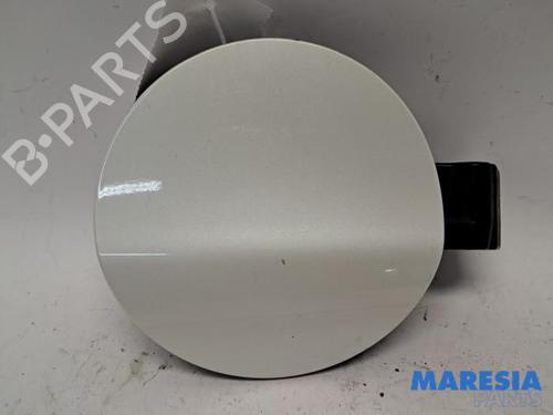 Tanklåg PEUGEOT 2008 I (CU_) 1.2 VTi (82 hp) 31530486