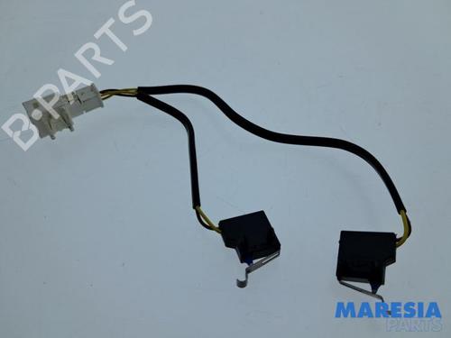 Used Electronic sensor Electronic sensor PEUGEOT 308 CC (4B_) 1.6 16V (120 hp) 33832586 33832586