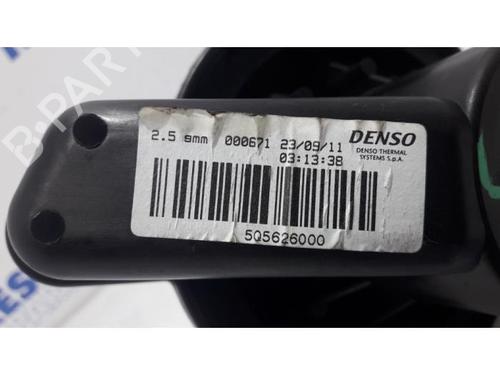 Heater blower motor FIAT 500 (312_) 0.9 (312AXG1A, 312.AXG11) | BP31437044M62 - Image 3