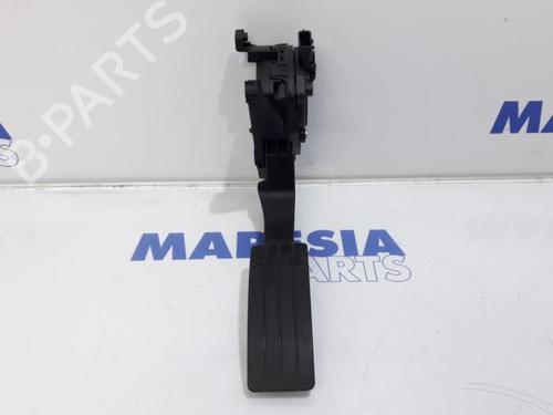 electronic-module-renault-clio-iv-bh_-2012-2013-2014-2015-2016-2017-2018-2019-2020-2021-31510458 main image