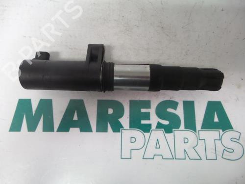 Used Ignition coil RENAULT ESPACE III (JE0_) 2.0 16V (JE0N, JE0L, JE02) (140 hp) 31531643