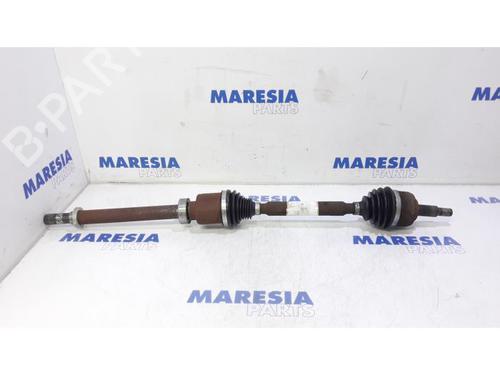 Used Right front driveshaft RENAULT MEGANE IV Grandtour (K9A/M/N_) 1.2 TCe 130 (K9MR) (130 hp) 31499806