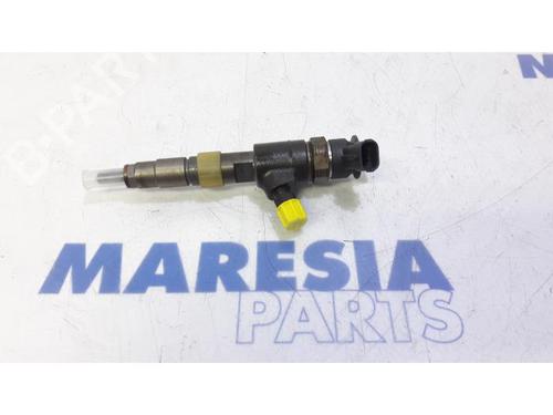 Used Injector CITROËN C3 II (SC_) 1.6 HDi (92 hp) 31468449
