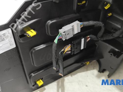 Middle console RENAULT CAPTUR II (HF_) TCe 160 (HFN1) | BP39932793I22 - Image 4