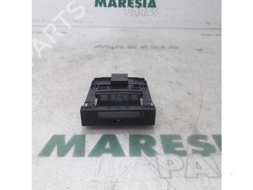 other-renault-megane-iii-grandtour-kz01-2008-2009-2010-2011-2012-2013-2014-2015-2016-31398270 main image