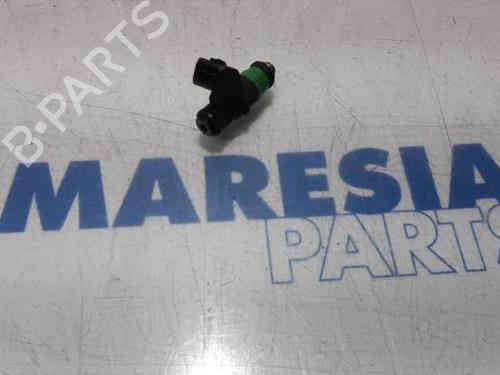 Used Injector RENAULT GRAND SCÉNIC II (JM0/1_) 2.0 (135 hp) 31467078