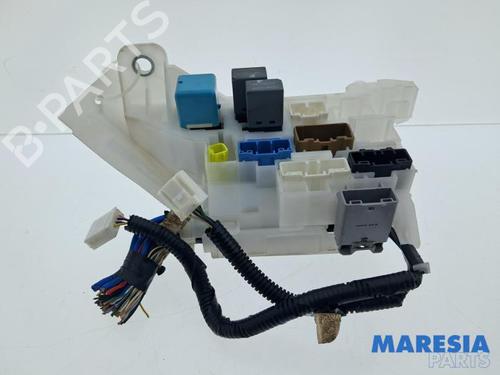 Fuse box PEUGEOT 108 1.0 VTi | BP37524250E1 - Image 2