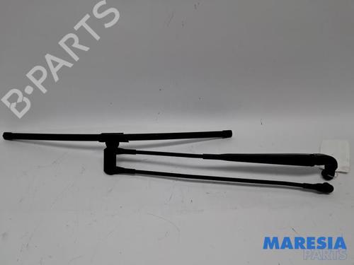 Used Front windshield wiper arm Front windshield wiper arm PEUGEOT 108 1.0 VTi (69 hp) 36420584 36420584