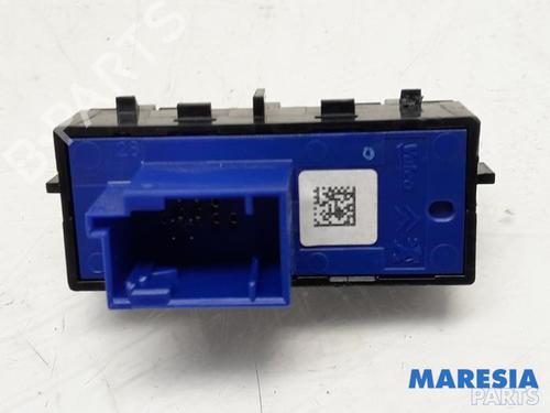 Switch PEUGEOT 208 I (CA_, CC_) 1.2 VTI 82 | BP31402385I30