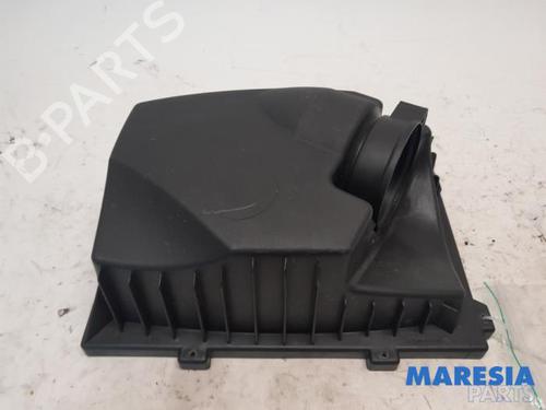 Used Air filter box RENAULT MASTER III Van (FV) 2.3 dCi 180 FWD (FV04, FV07) (179 hp) 31493372