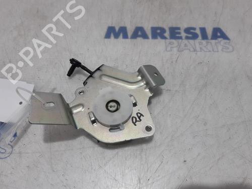Used Hinge/Door check strap Hinge/Door check strap PEUGEOT 3008 I MPV (0U_) 1.6 HDi (114 hp) 31509152 31509152