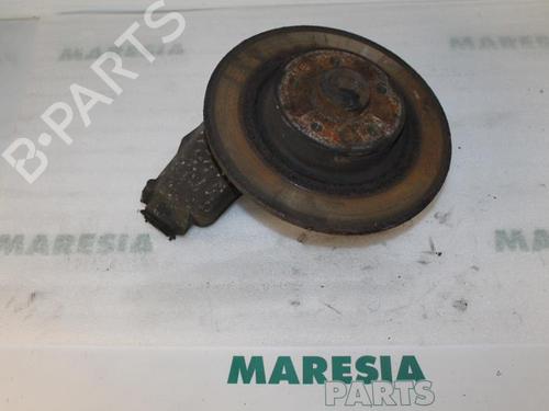 Used Left rear steering knuckle RENAULT VEL SATIS (BJ0_) 2.2 dCi (BJ0E, BJ0F) (150 hp) 31385419