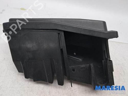Fuse box RENAULT CAPTUR II (HF_) TCe 160 (HFN1) | BP39932866E1 - Image 2