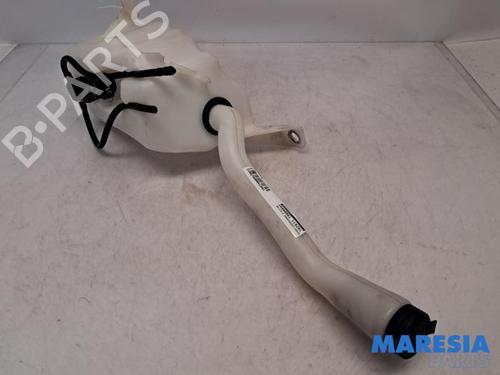 Used Windscreen washer tank ALFA ROMEO GIULIETTA (940_) 1.4 TB (940FXB1A, 940FXB11) (170 hp) 31469338