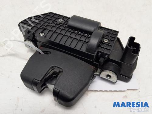 Used Electronic module Electronic module PEUGEOT 5008 (0U_, 0E_) 1.6 16V (156 hp) 31476859 31476859