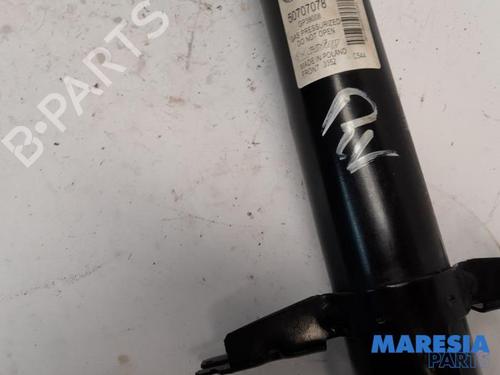 Right front shock absorber PEUGEOT BOXER Bus 2.0 BlueHDi 130 | BP31399773M17 - Image 5