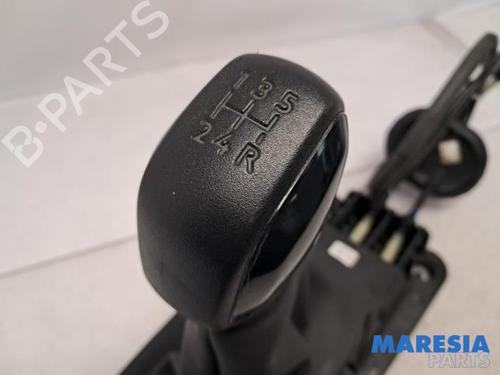 Gear lever PEUGEOT 208 I (CA_, CC_) 1.2 VTI 82 | BP31414355M90
