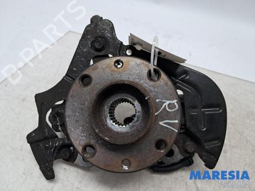 Used Right front steering knuckle Right front steering knuckle FIAT PANDA (312_, 319_) 0.9 (312PXG1A) (86 hp) 40093261 40093261