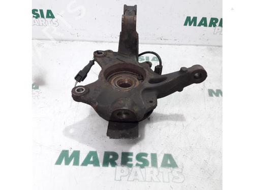 Used Right front steering knuckle RENAULT MEGANE III Grandtour (KZ0/1) 1.5 dCi (KZ0C, KZ1A) (90 hp) 31470305