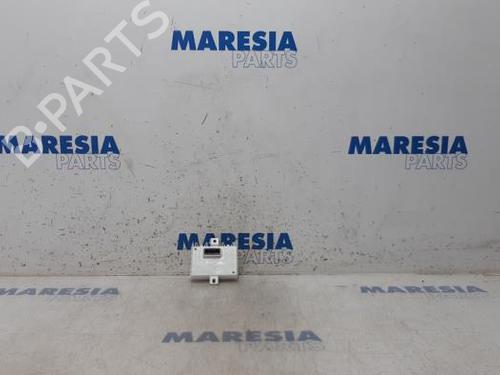 Used Electronic module RENAULT MEGANE III Hatchback (BZ0/1_, B3_) 1.4 TCe (BZ0F, BZ1V) (131 hp) 31422843