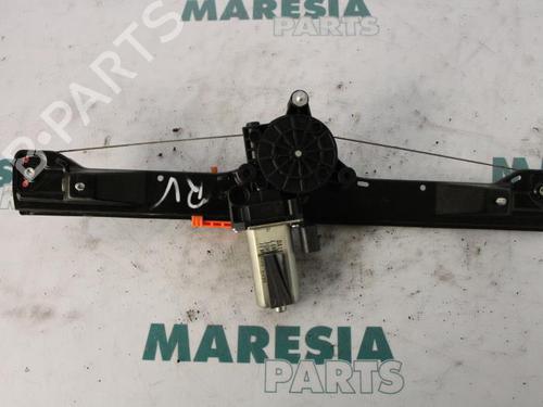 Used Front right window mechanism FIAT GRANDE PUNTO (199_) 1.4 (199AXB11, 199AXB1A, 199BXB1A, 199AXL1A) (77 hp) 31513838