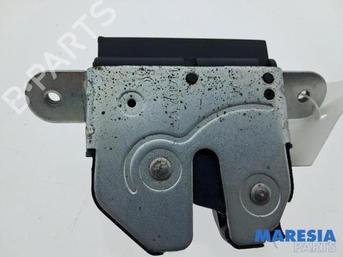 Used Electronic module Electronic module FIAT 500 (312_) 0.9 (312AXG1A, 312.AXG11) (86 hp) 33411316 33411316