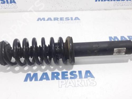 Højre bagtil støddæmper PEUGEOT 508 I (8D_) 2.0 HDi Hybrid4 AWC (163 hp) 31479943