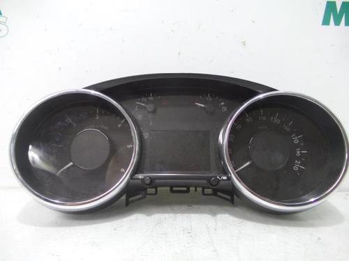 Used Instrument cluster PEUGEOT 3008 I MPV (0U_) 1.6 HDi (114 hp) 31433678