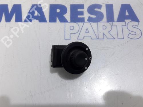 Comutador espelhos RENAULT CLIO IV Grandtour (KH_) 0.9 TCe 90 (90 hp) 31507899