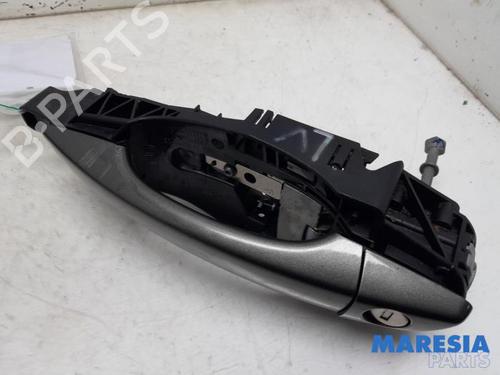 front-left-exterior-door-handle-peugeot-3008-ii-suv-mc_-mr_-mj_-m4_-2016-31434184 main image
