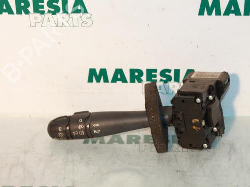 Used Steering column stalk RENAULT LAGUNA I (B56_, 556_) 1.8 16V (B563, B564) (120 hp) 31450819