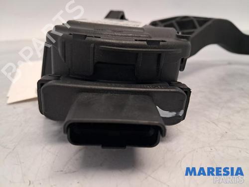 Pedal PEUGEOT 2008 I (CU_) 1.2 VTi | BP31480899I4