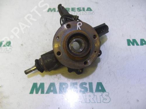 Used Right front steering knuckle Right front steering knuckle PEUGEOT 3008 I MPV (0U_) 1.6 HDi (112 hp) 31490258 31490258