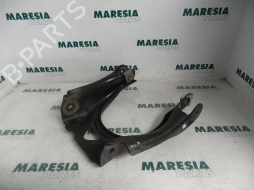 Used Right front suspension arm PEUGEOT 407 SW (6E_, 6D_) 1.6 HDi 110 (109 hp) 31393968