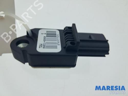 Used Electronic sensor Electronic sensor PEUGEOT 107 (PM_, PN_) 1.0 (68 hp) 33720148 33720148