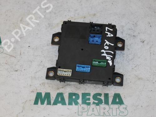 Used Control unit LANCIA THESIS (841_) 2.0 Turbo (841AXA1B03) (185 hp) 31525081