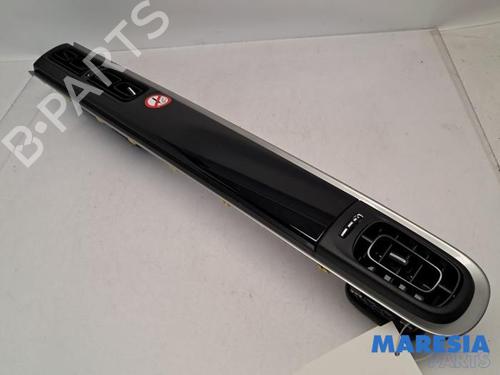 Difusor / Saída de ar CITROËN C3 III (SX) 1.2 PureTech 82 (83 hp) 31511104