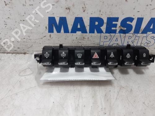 Switch PEUGEOT 3008 I MPV (0U_) 1.6 VTi | BP31532811I30 - Image 2