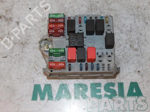fuse-box-alfa-romeo-147-937_-2000-2001-2002-2003-2004-2005-2006-2007-2008-2009-2010-31392262 main image