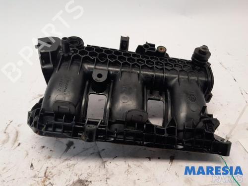 Used Injection rail PEUGEOT 308 II (LB_, LP_, LW_, LH_, L3_) 1.2 THP 110 (110 hp) 31396133