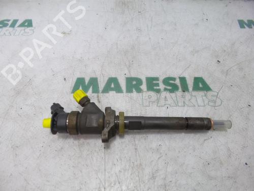 Used Injector CITROËN C3 I (FC_, FN_) 1.6 16V HDi (90 hp) 31429774