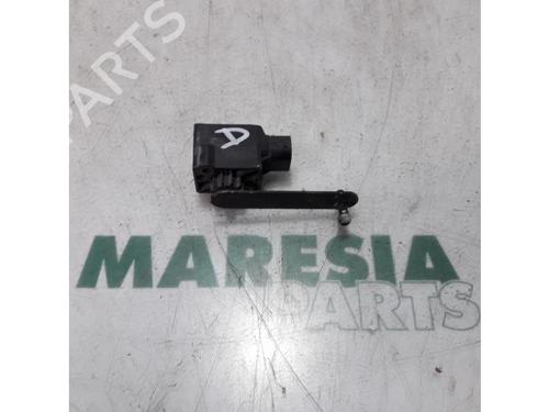 Used Headlight adjuster motor RENAULT ESPACE IV (JK0/1_) 2.0 dCi (JK01, JK02, JK1J, JK1K, JK1H) (150 hp) 31477213
