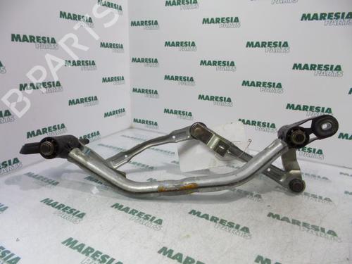 Used Front wipers mechanism RENAULT TWINGO II (CN0_) 1.2 16V (CN0K, CN0V, CN0A) (76 hp) 31491124