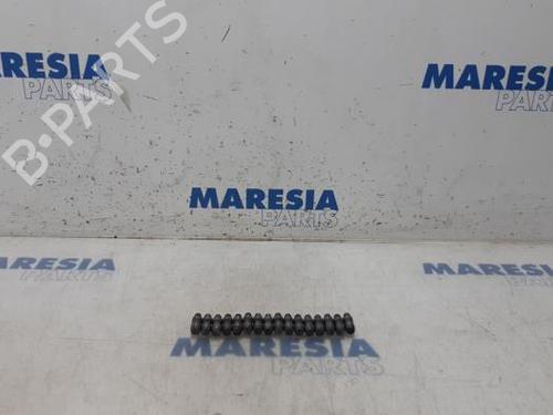 Andre VAUXHALL COMBO Mk III (D) Box Body/MPV (X12) 1.3 CDTi (90 hp) 31441270